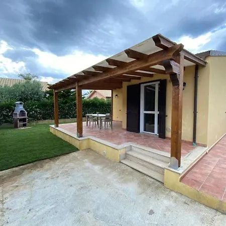 Villa Indipendente Le Coccinelle Beach Mare Piscina A 250 Mt Dal Mare Con Servizio Di Piscina A 400 Mt 12 K Da Cefalu Campofelice Di Roccella Exterior foto