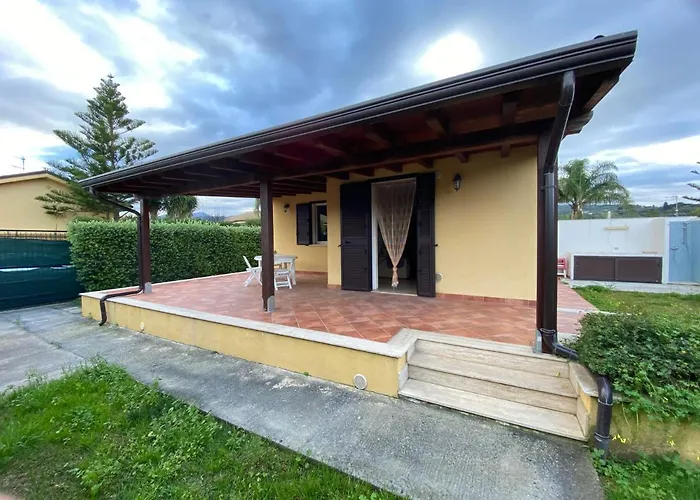 Villa Indipendente Le Coccinelle Beach Mare Piscina A 250 Mt Dal Mare Con Servizio Di Piscina A 400 Mt 12 K Da Cefalu