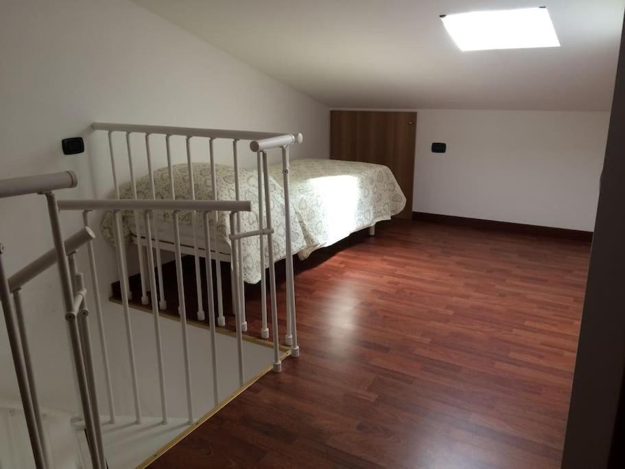 Le Coccinelle: Beachfront Retreat With Pool Access Near Cefalù
