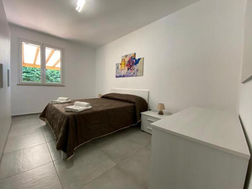 Holiday home Le Coccinelle: Beachfront Retreat With Pool Access Near Cefalù *